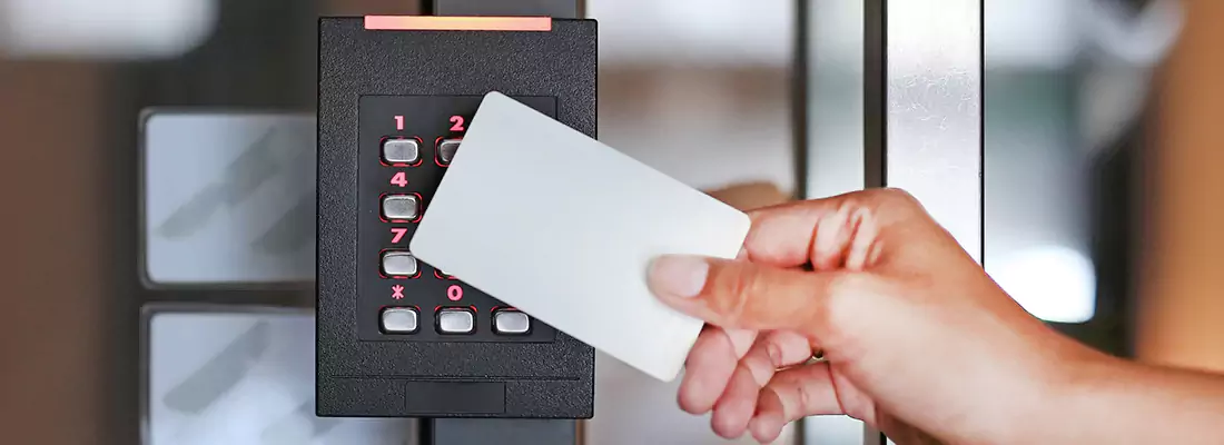 Benefits of Card Lock Readers for Properties in Clermont, FL